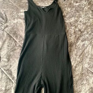 Ribbed Jumpsuit/Romper